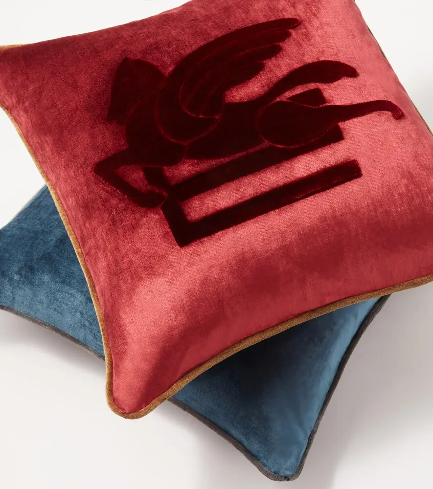Etro Pegaso embroidered velvet cushion | Thumbnail 4
