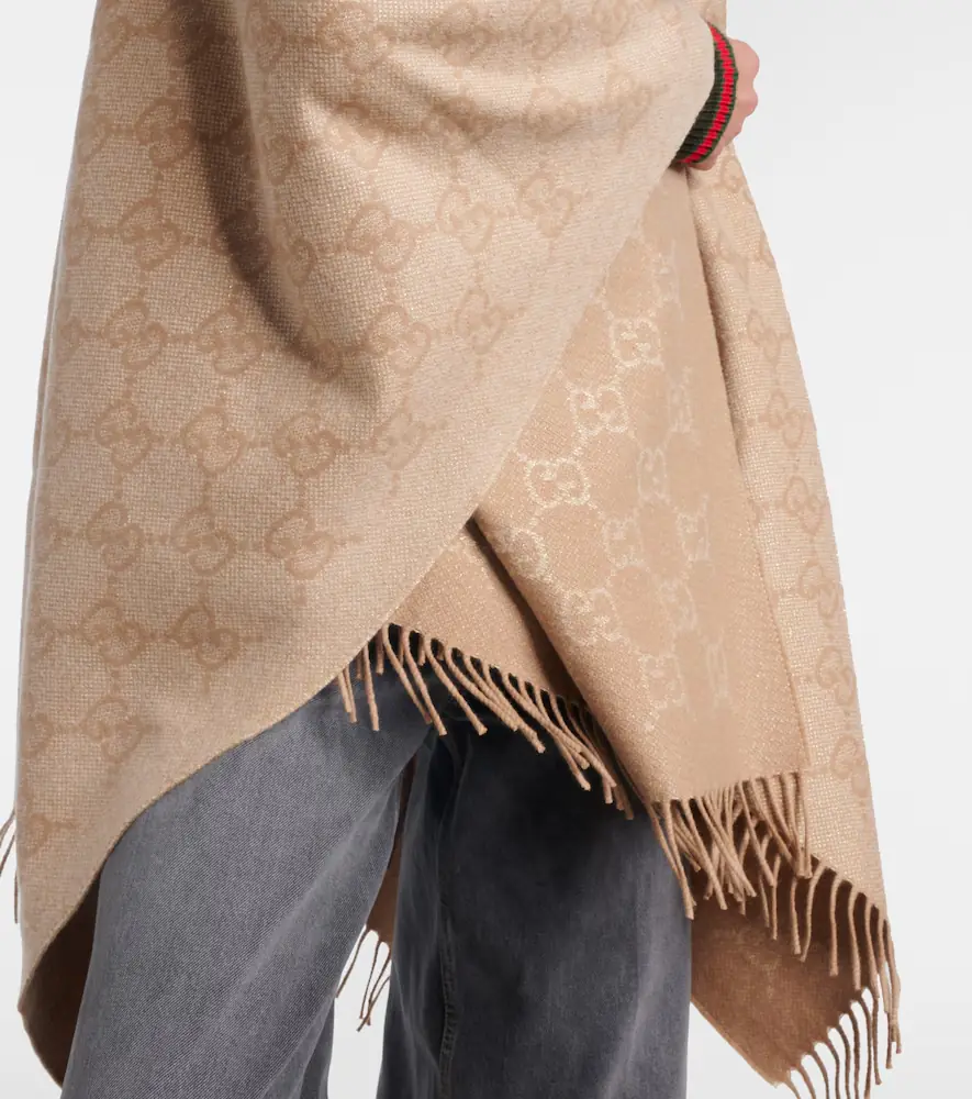 Gucci GG fringed cashmere-blend lamé cape | Thumbnail 3 Gucci GG fringed cashmere-blend lamé cape | Thumbnail 3