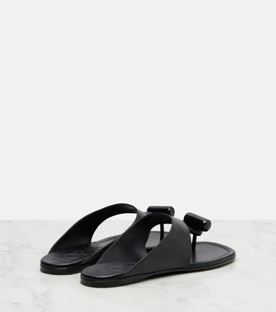 Loewe Toggle leather thong sandals | Thumbnail 3