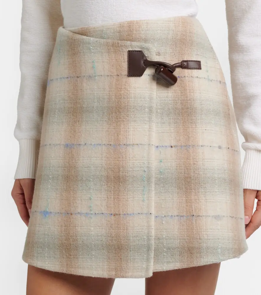 Loewe Wool, cashmere, and silk miniskirt | Thumbnail 3