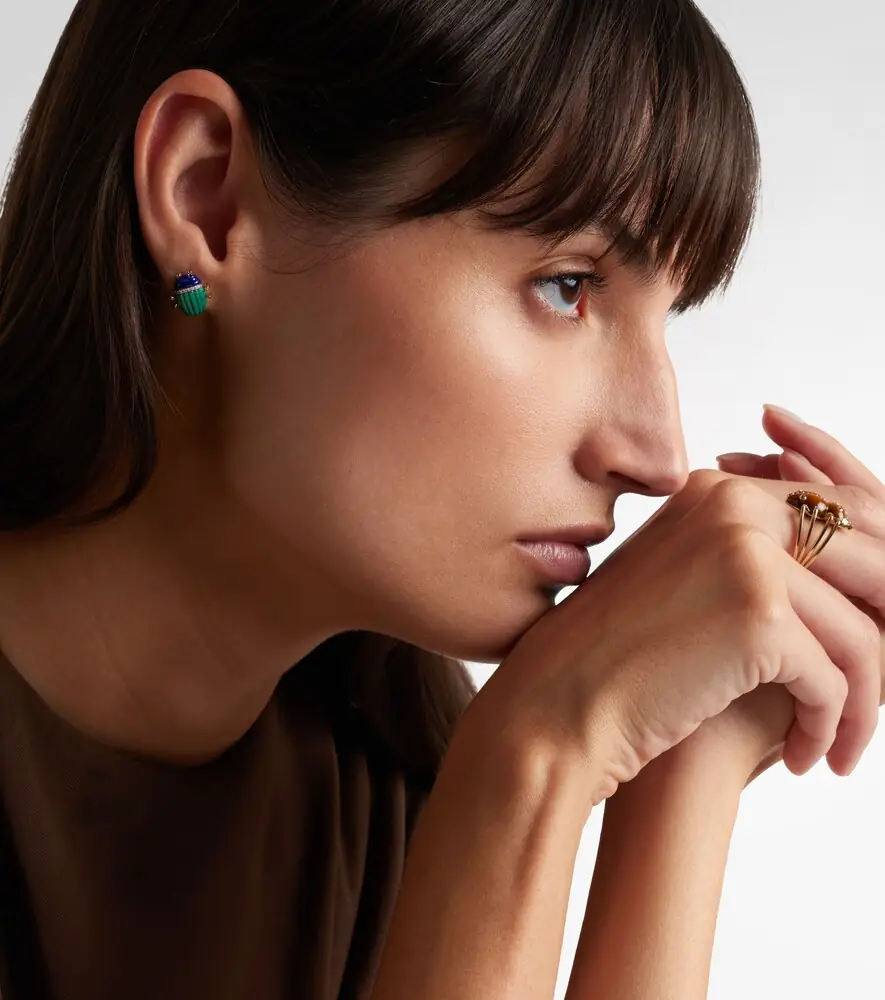 Yvonne Léon Yvonne Léon Scarabée 9kt gold earrings with gemstones | Thumbnail 2 Yvonne Léon Yvonne Léon Scarabée 9kt gold earrings with gemstones | Thumbnail 2