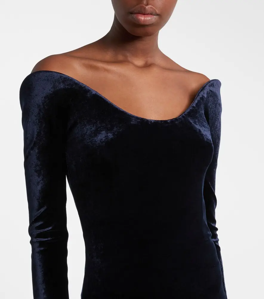 Alaïa Alaïa Off-shoulder velvet gown | Thumbnail 4