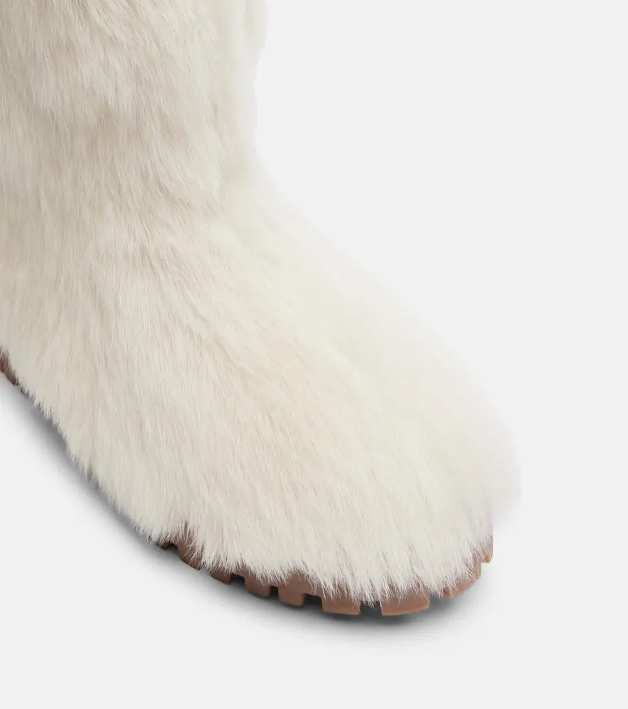 Yves Salomon Shearling mid-calf boots | Thumbnail 3 Yves Salomon Shearling mid-calf boots | Thumbnail 3