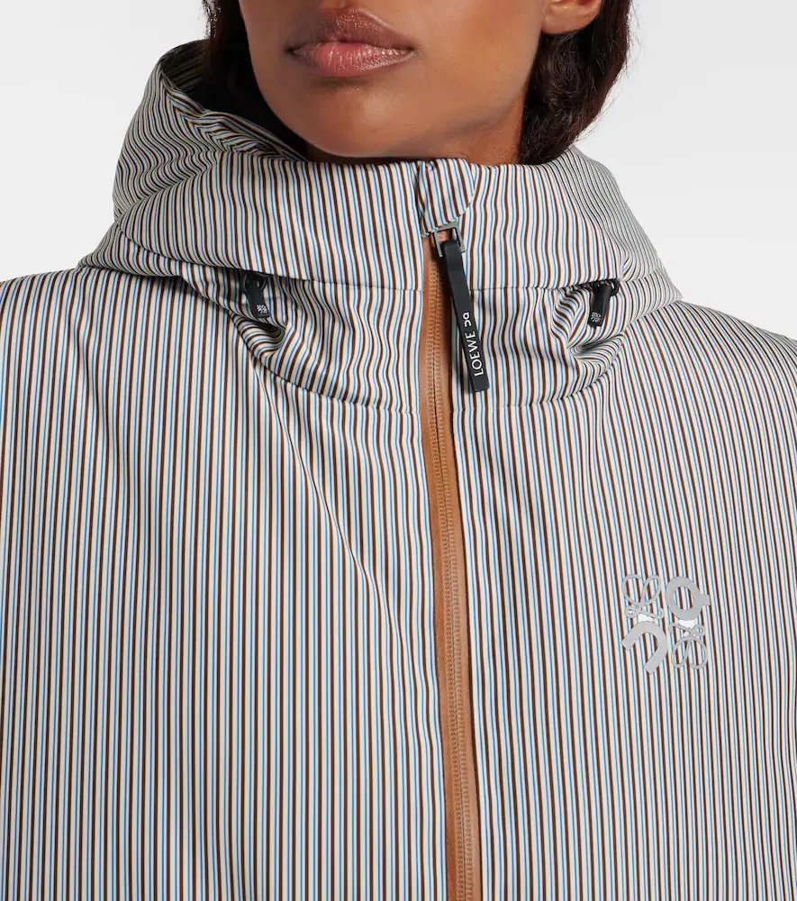 Loewe x On hooded striped puffer vest | Thumbnail 5 Loewe x On hooded striped puffer vest | Thumbnail 5