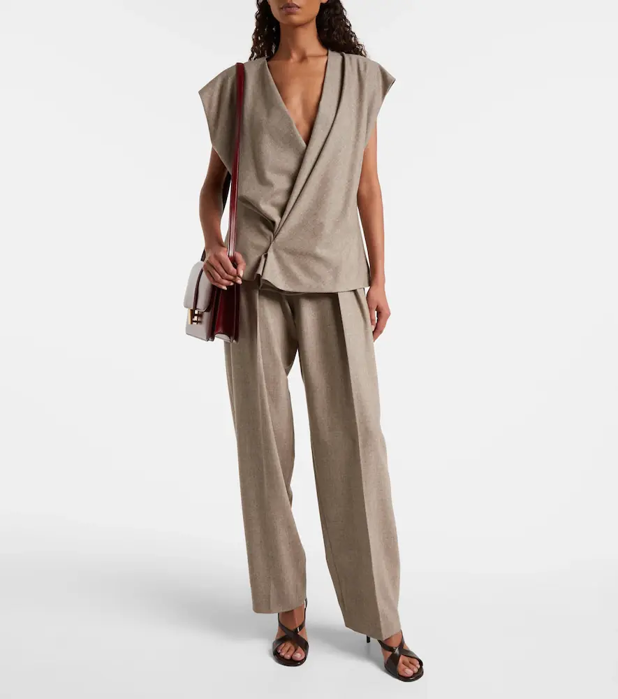 Khaite Blake leather crossbody bag | Thumbnail 5 Khaite Blake leather crossbody bag | Thumbnail 5