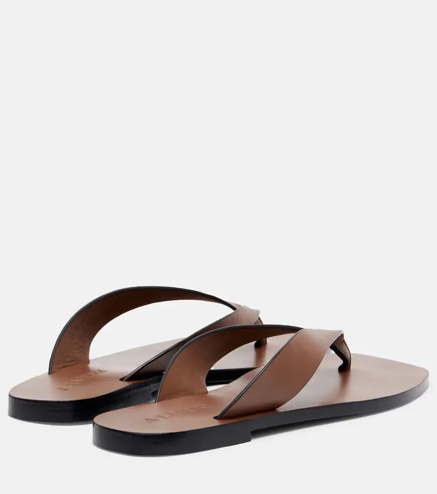 A Emery A. Emery Kinto leather thong sandals | Thumbnail 3
