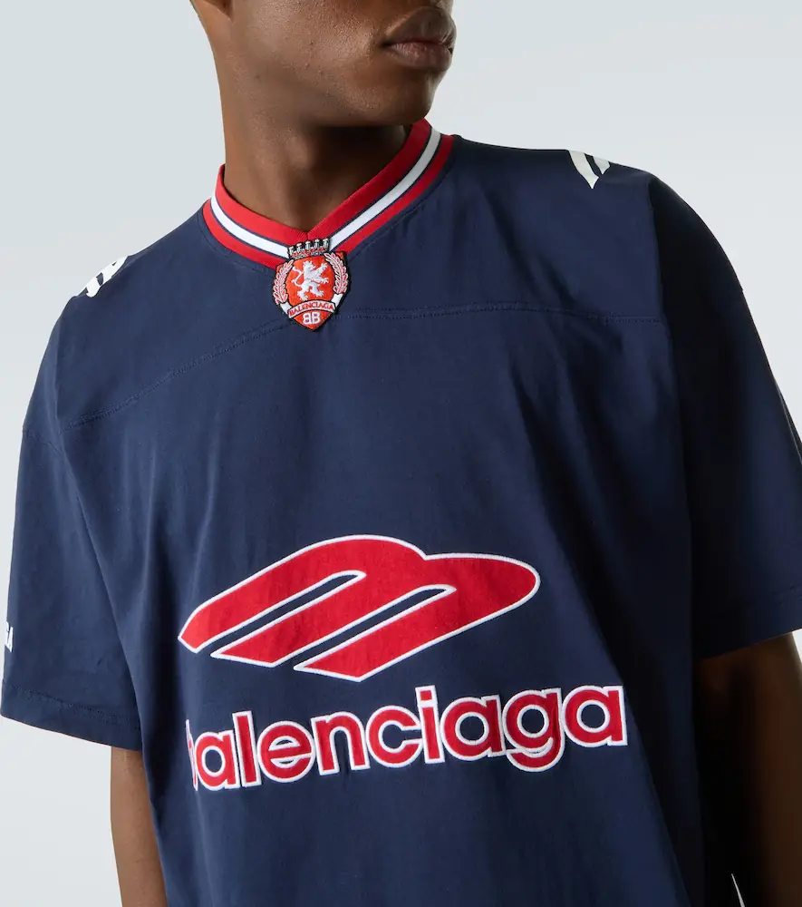 Balenciaga Logo oversized cotton jersey T-shirt | Thumbnail 2