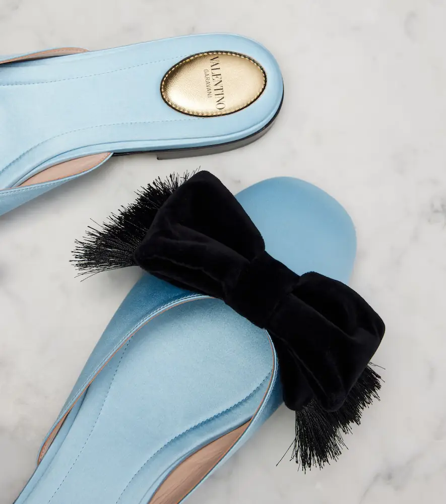 Valentino Garavani Reinette bow-detail satin mules | Thumbnail 3 Valentino Garavani Reinette bow-detail satin mules | Thumbnail 3