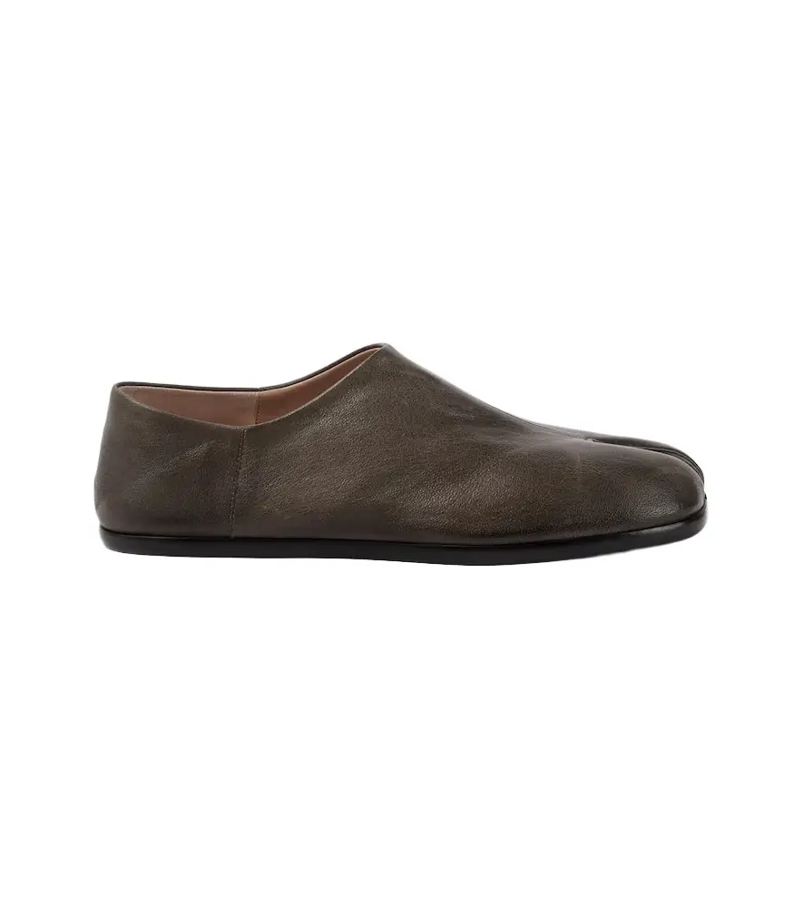 Tabi leather slip-on shoes Tabi leather slip-on shoes