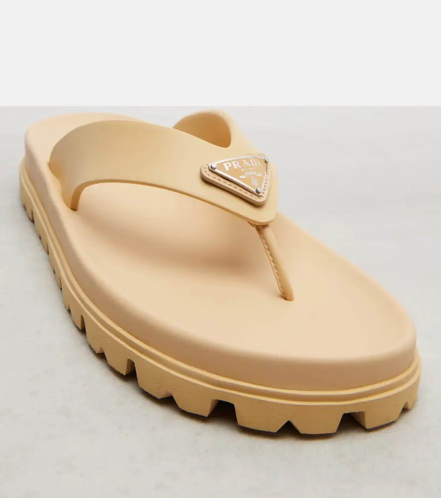 Prada Logo thong sandals | Thumbnail 2