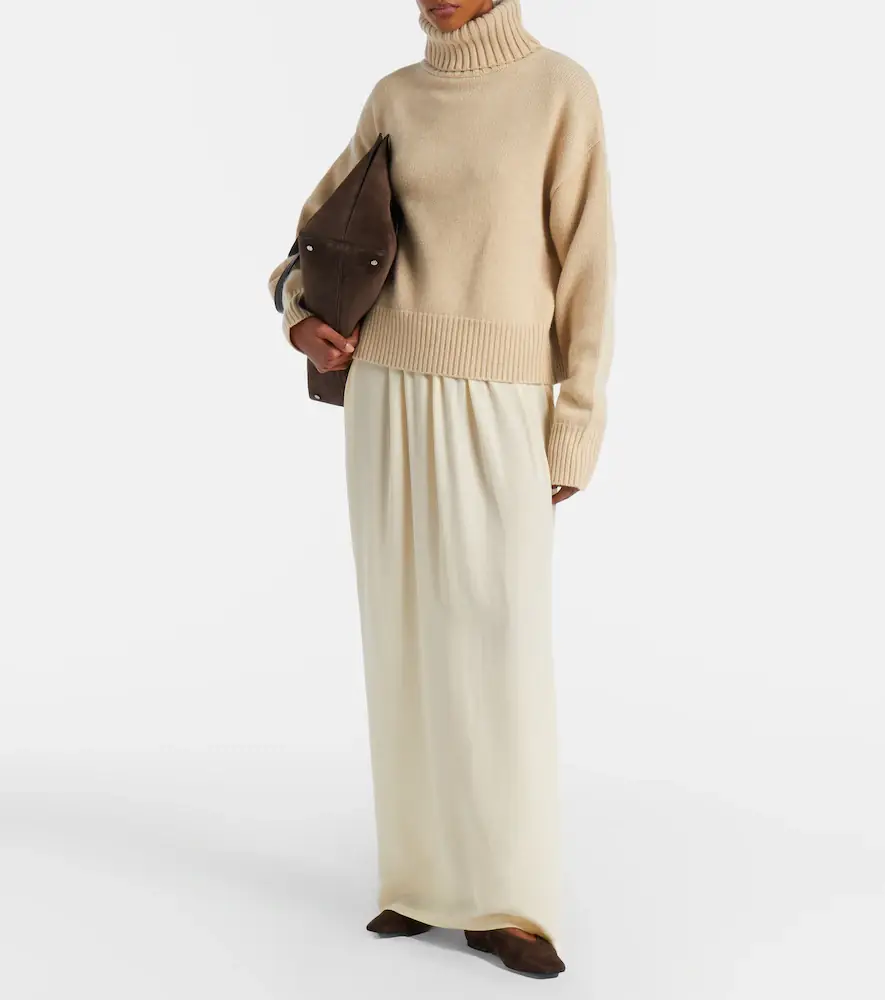 Extreme Cashmere N°434 Crop Xtra cashmere turtleneck sweater | Thumbnail 6 Extreme Cashmere N°434 Crop Xtra cashmere turtleneck sweater | Thumbnail 6