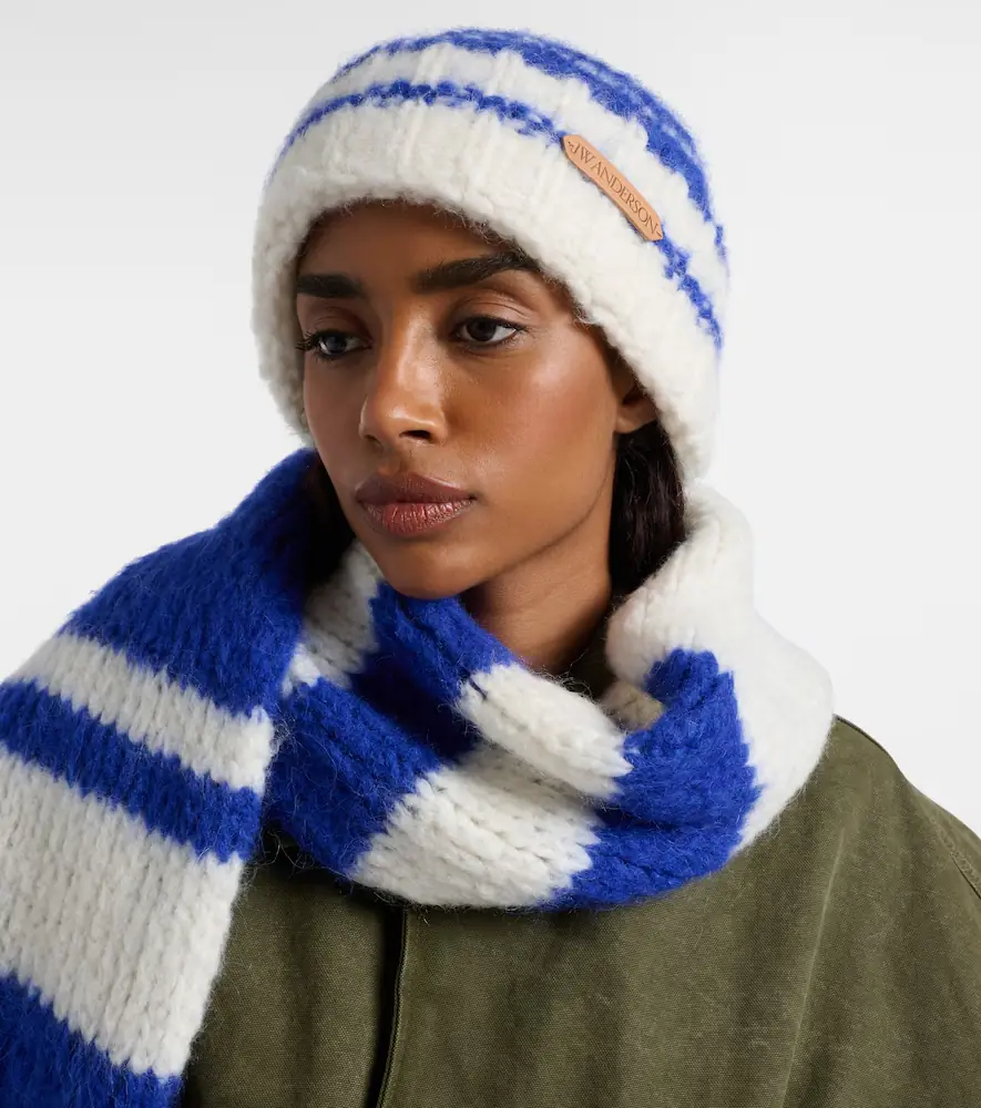 JW Anderson Striped alpaca-blend beanie | Thumbnail 4