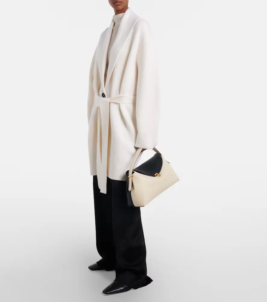 Toteme T-Lock embroidered leather tote bag | Thumbnail 5 Toteme T-Lock embroidered leather tote bag | Thumbnail 5