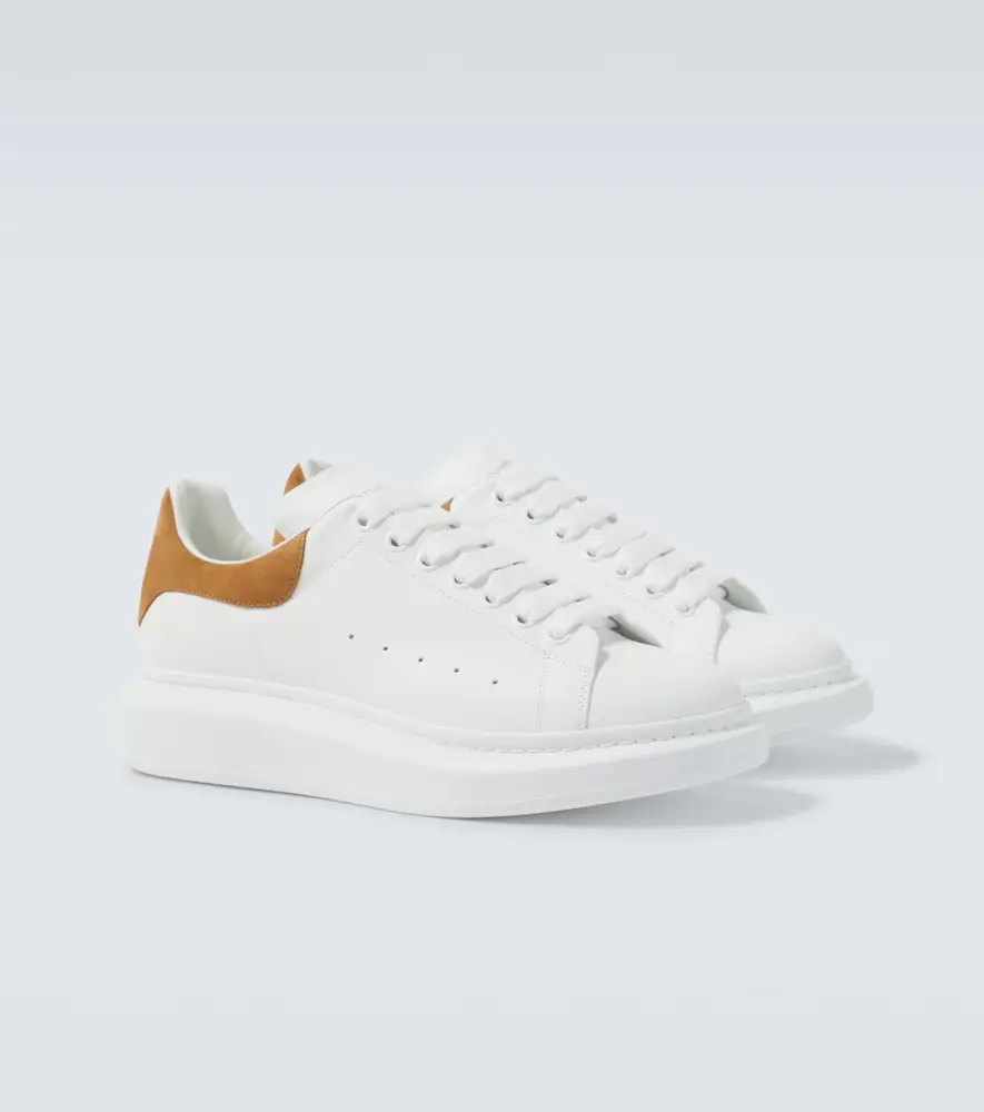 Alexander McQueen Oversized leather sneakers | Thumbnail 5 Alexander McQueen Oversized leather sneakers | Thumbnail 5
