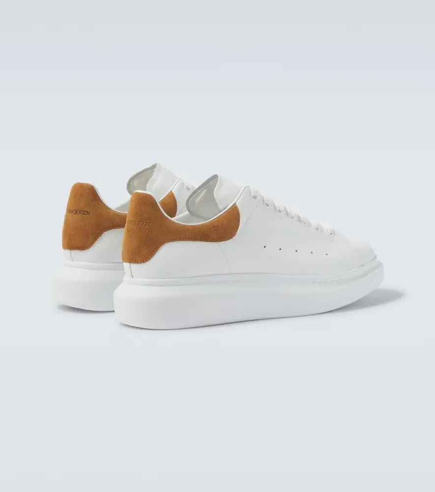 Alexander McQueen Oversized leather sneakers | Thumbnail 6 Alexander McQueen Oversized leather sneakers | Thumbnail 6