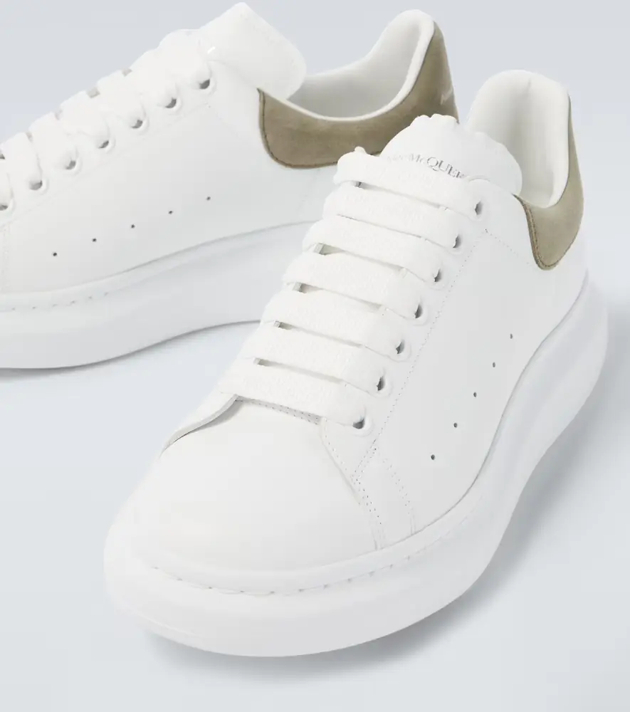 Alexander McQueen Oversized leather sneakers | Thumbnail 6 Alexander McQueen Oversized leather sneakers | Thumbnail 6
