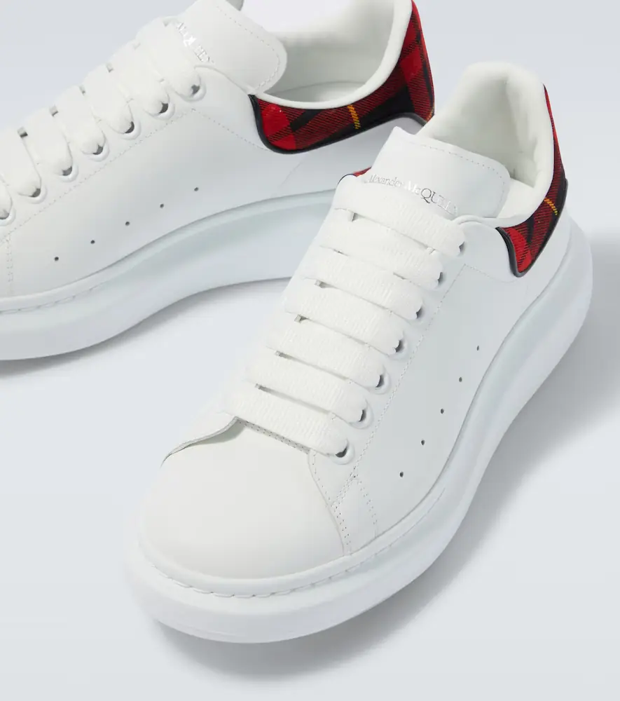 Alexander McQueen Oversized leather sneakers | Thumbnail 2 Alexander McQueen Oversized leather sneakers | Thumbnail 2