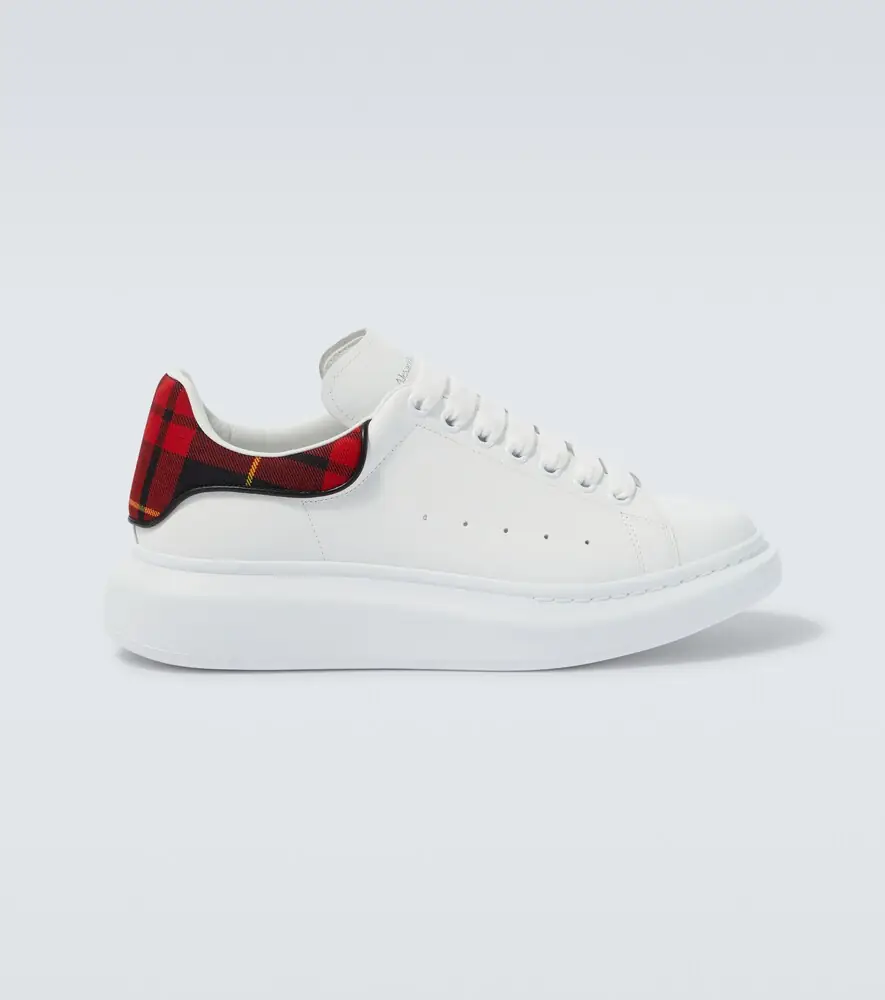 Alexander McQueen Oversized leather sneakers | Thumbnail 5 Alexander McQueen Oversized leather sneakers | Thumbnail 5