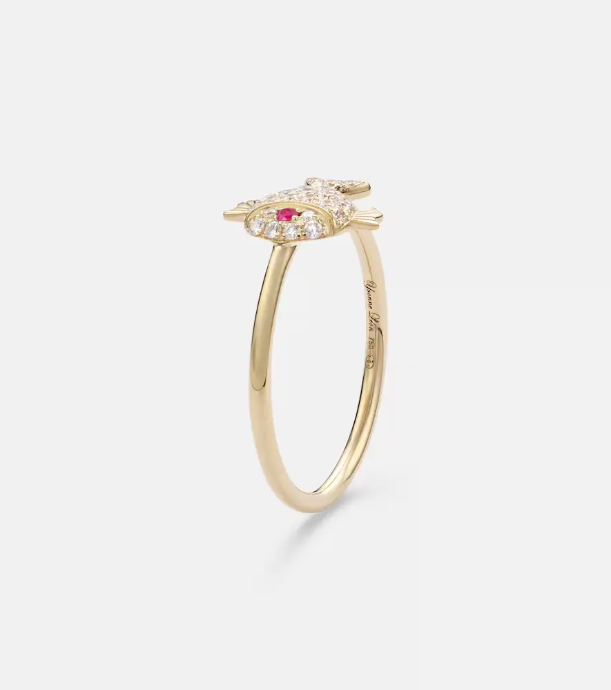 Yvonne Léon Yvonne Léon Petit Poisson 18kt gold ring with diamonds and rubies | Thumbnail 2