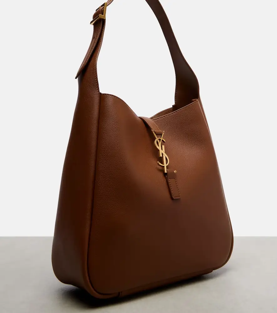 Saint Laurent Le 5 à 7 Small leather tote bag | Thumbnail 2