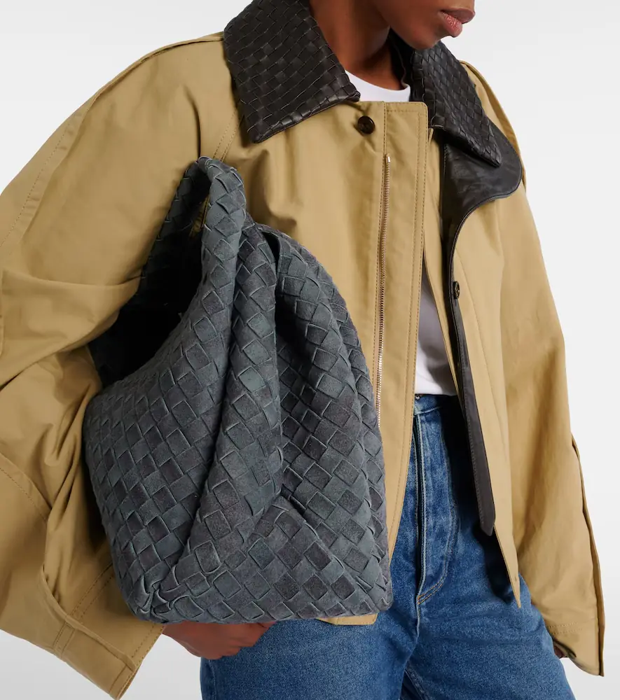 Bottega Veneta Campana Intrecciato Large suede tote bag | Thumbnail 3 Bottega Veneta Campana Intrecciato Large suede tote bag | Thumbnail 3