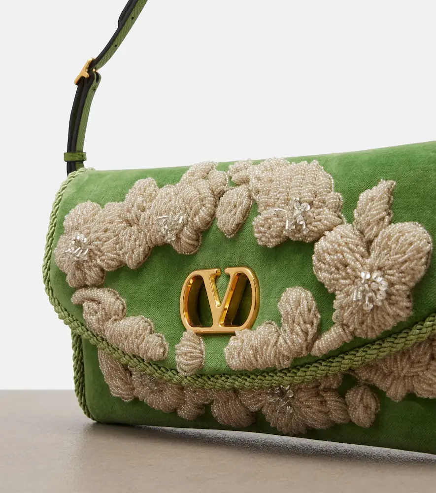 Valentino Garavani DeVain embellished velvet shoulder bag | Thumbnail 2 Valentino Garavani DeVain embellished velvet shoulder bag | Thumbnail 2