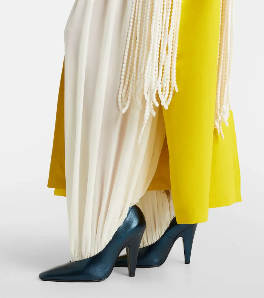 ALAÏA Cone leather pumps | Thumbnail 3