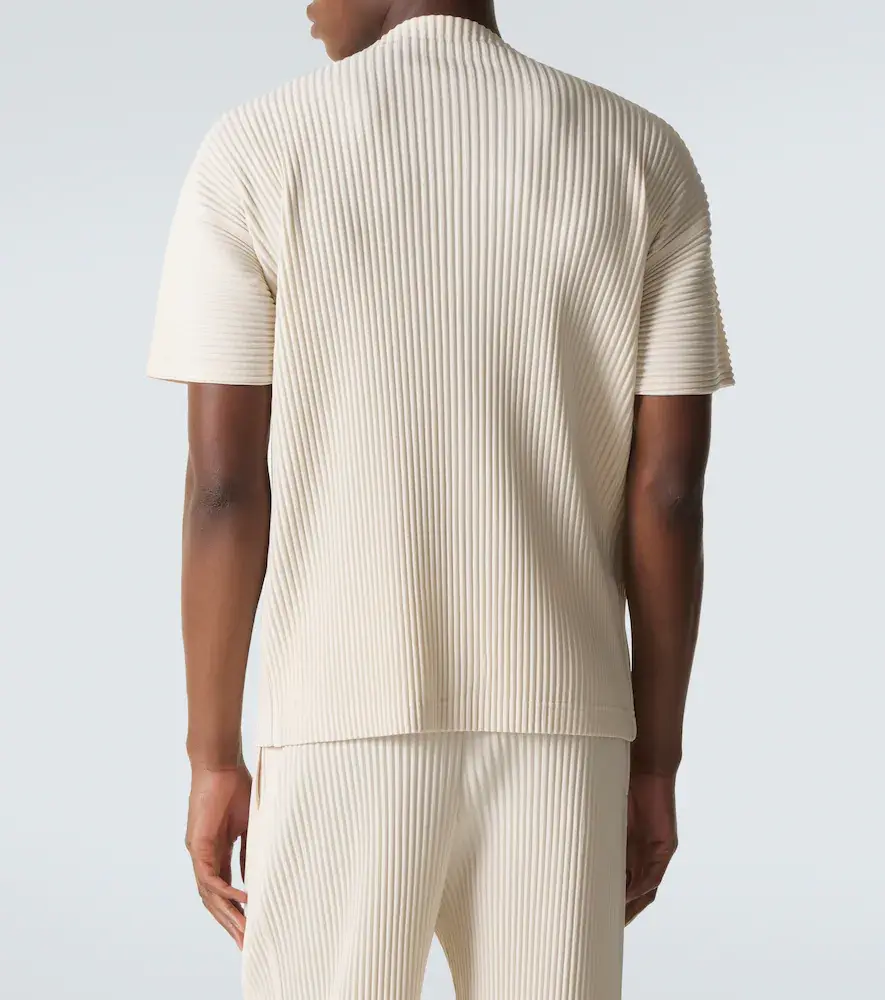 Homme Plissé Issey Miyake Monthly Colors: March pleated T-shirt | Thumbnail 5 Homme Plissé Issey Miyake Monthly Colors: March pleated T-shirt | Thumbnail 5