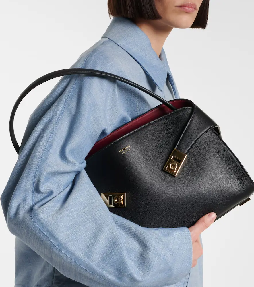 Ferragamo Hug Soft Medium leather shoulder bag | Thumbnail 6 Ferragamo Hug Soft Medium leather shoulder bag | Thumbnail 6