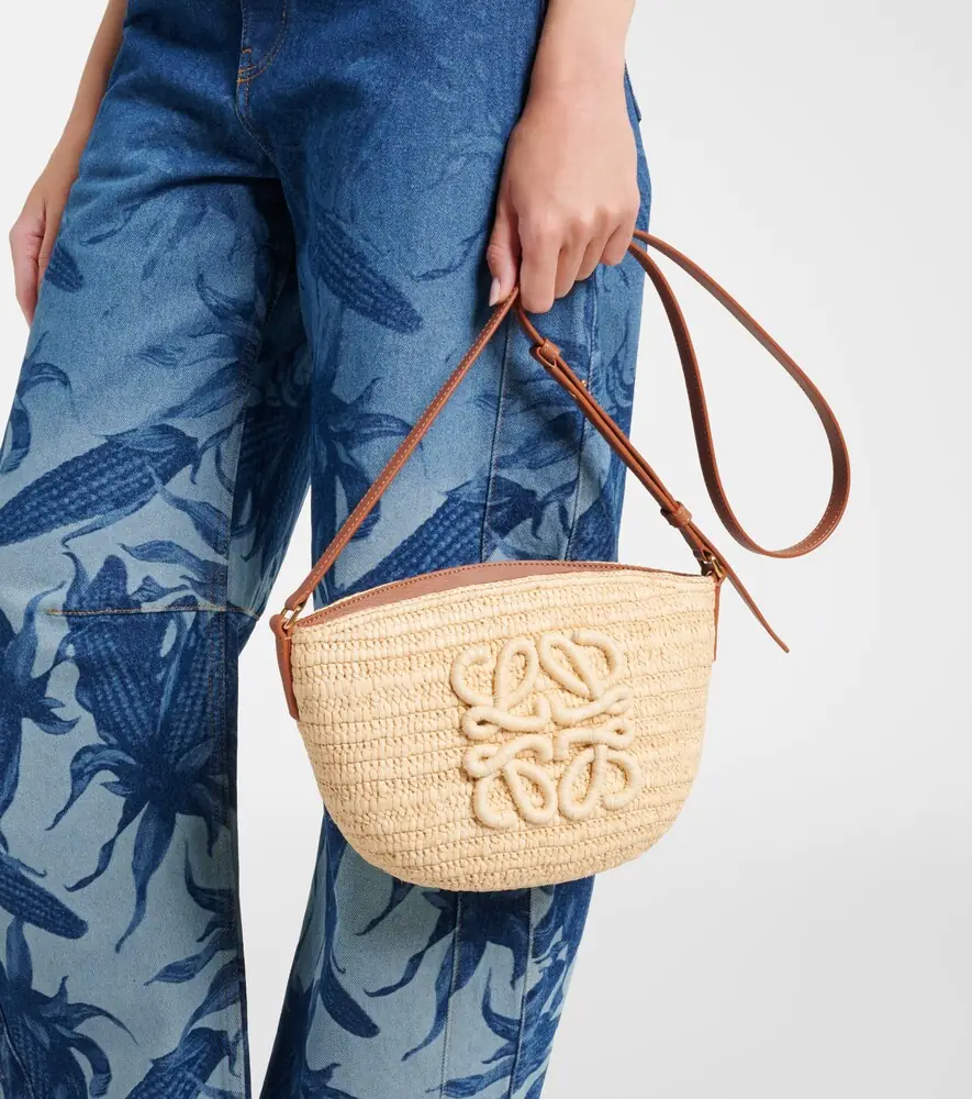 Loewe Paula's Ibiza Eclipse raffia crossbody bag | Thumbnail 6 Loewe Paula's Ibiza Eclipse raffia crossbody bag | Thumbnail 6