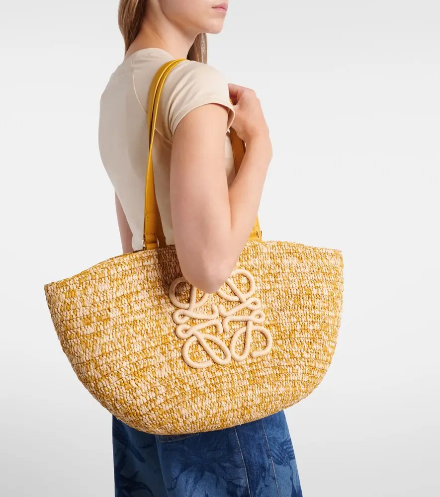 Loewe Paula's Ibiza Eclipse Medium raffia basket bag | Thumbnail 5