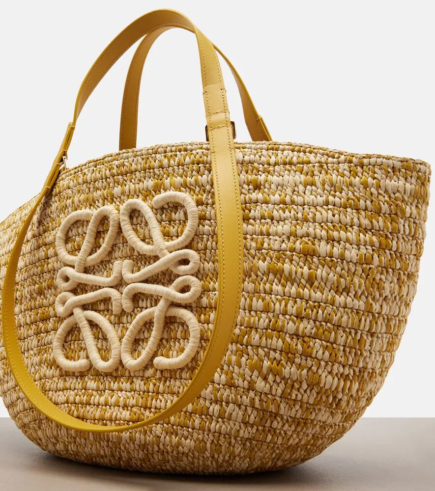 Loewe Paula's Ibiza Eclipse Medium raffia basket bag | Thumbnail 7