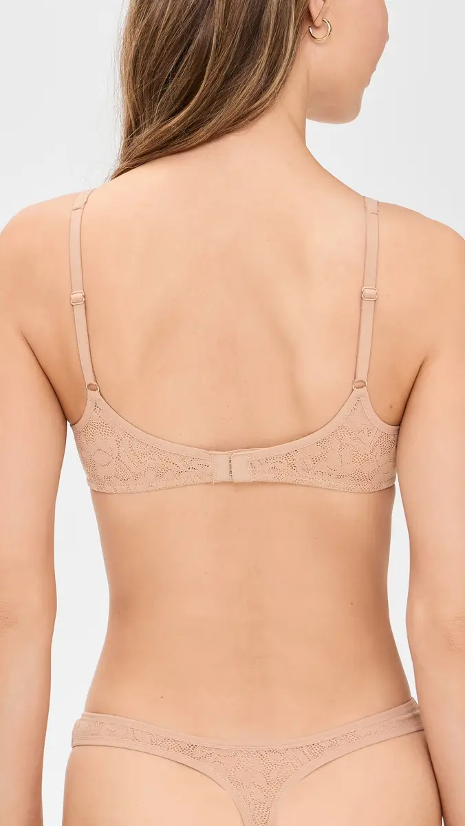 Eberjey Soft Stretch Recycled Lace Plunge Bralette | Thumbnail 3 Eberjey Soft Stretch Recycled Lace Plunge Bralette | Thumbnail 3