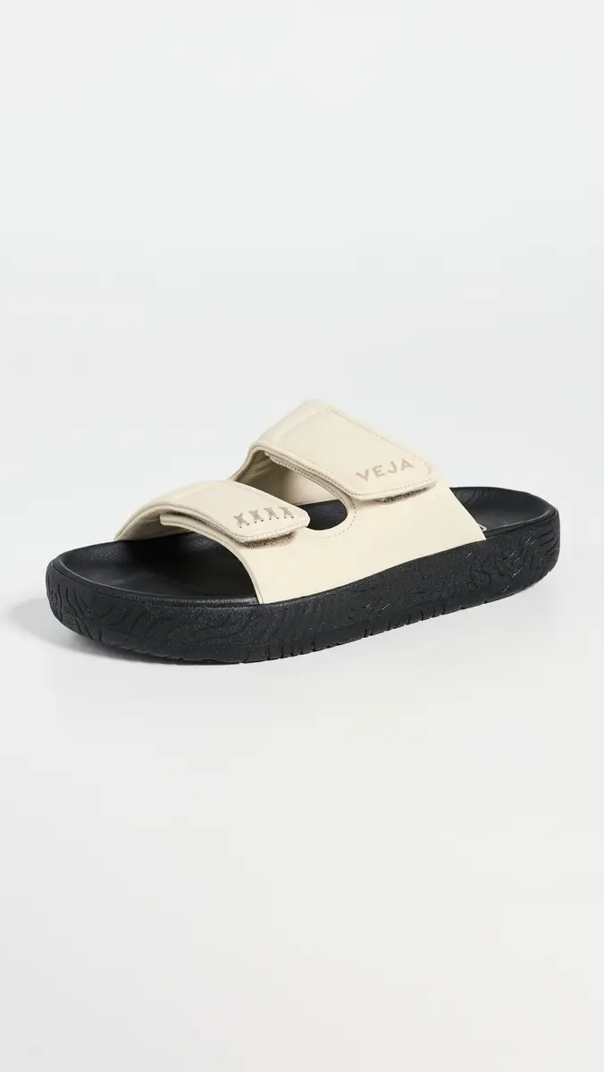 Veja Etna Bold Sandals | Thumbnail 2