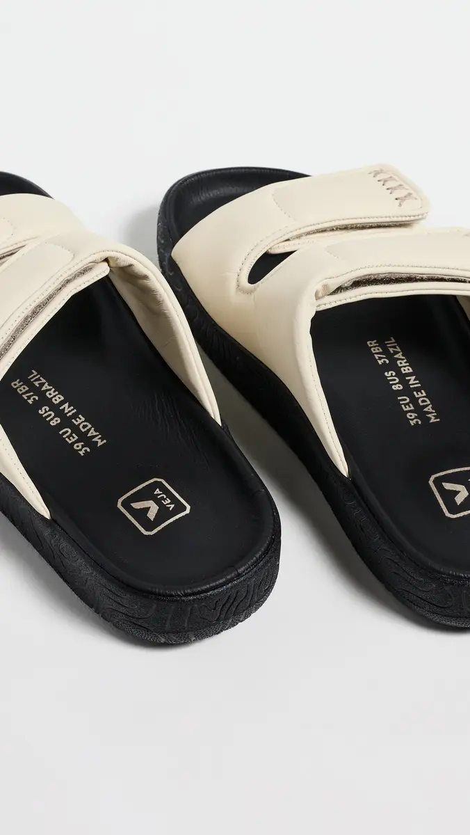 Veja Etna Bold Sandals | Thumbnail 4