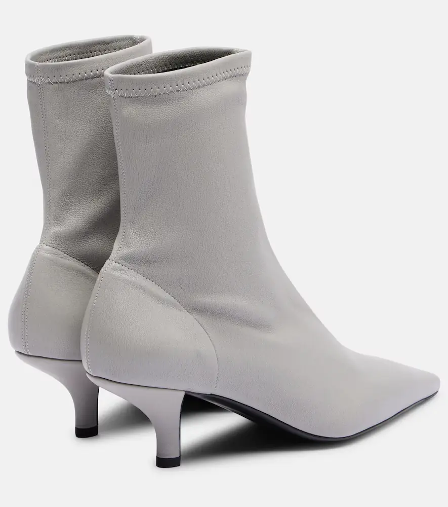 TOTEME Leather ankle boots | Thumbnail 4