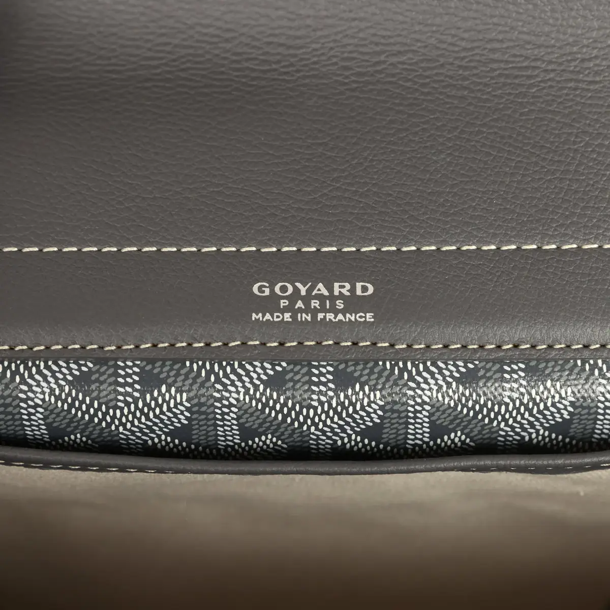 goyard Goyard Goyardine Canvas Grey Rouette Souple Bag Palladium Hardware | Thumbnail 8 goyard Goyard Goyardine Canvas Grey Rouette Souple Bag Palladium Hardware | Thumbnail 8