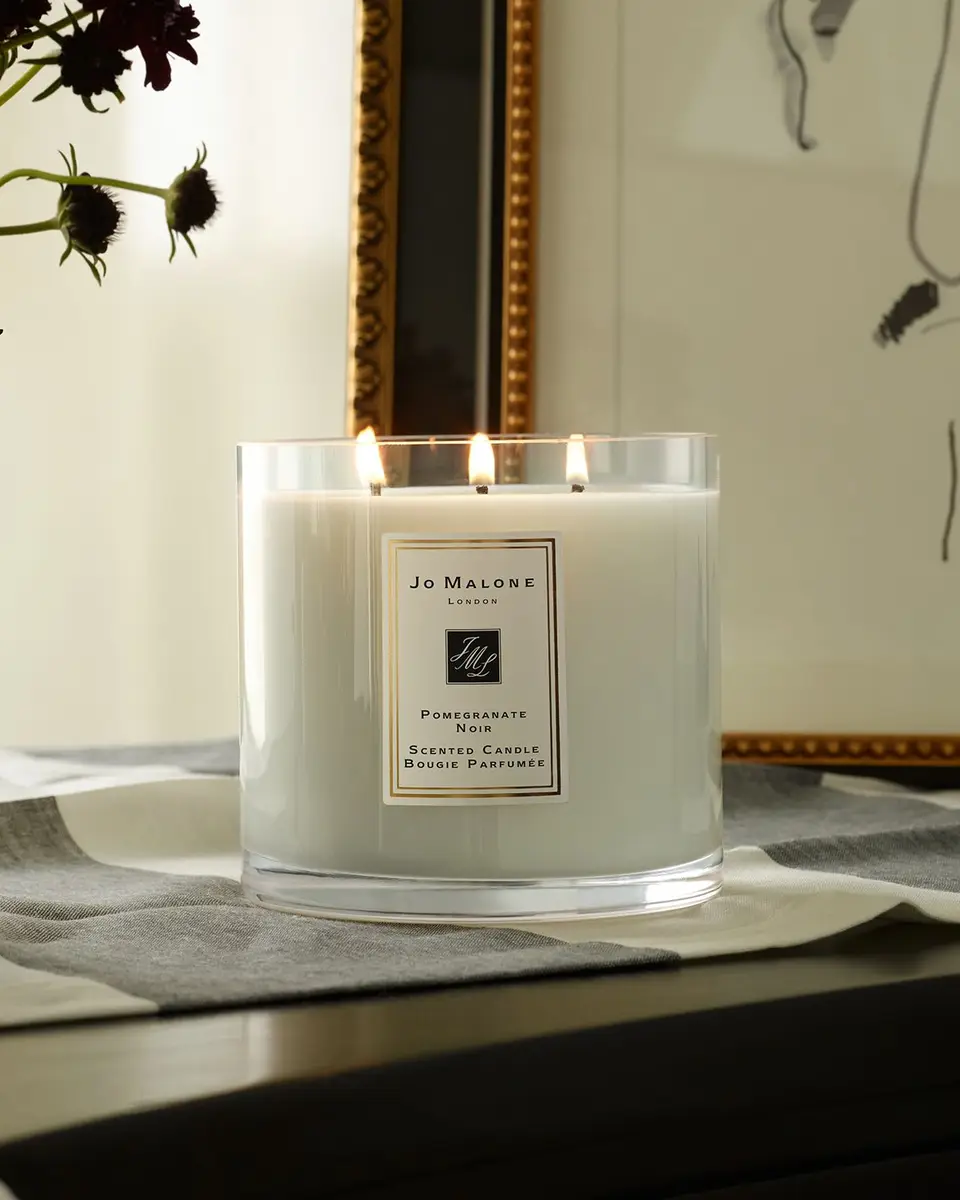 Jo Malone London Pomegranate Noir Luxury Candle, 2.5kg | Thumbnail 2 Jo Malone London Pomegranate Noir Luxury Candle, 2.5kg | Thumbnail 2