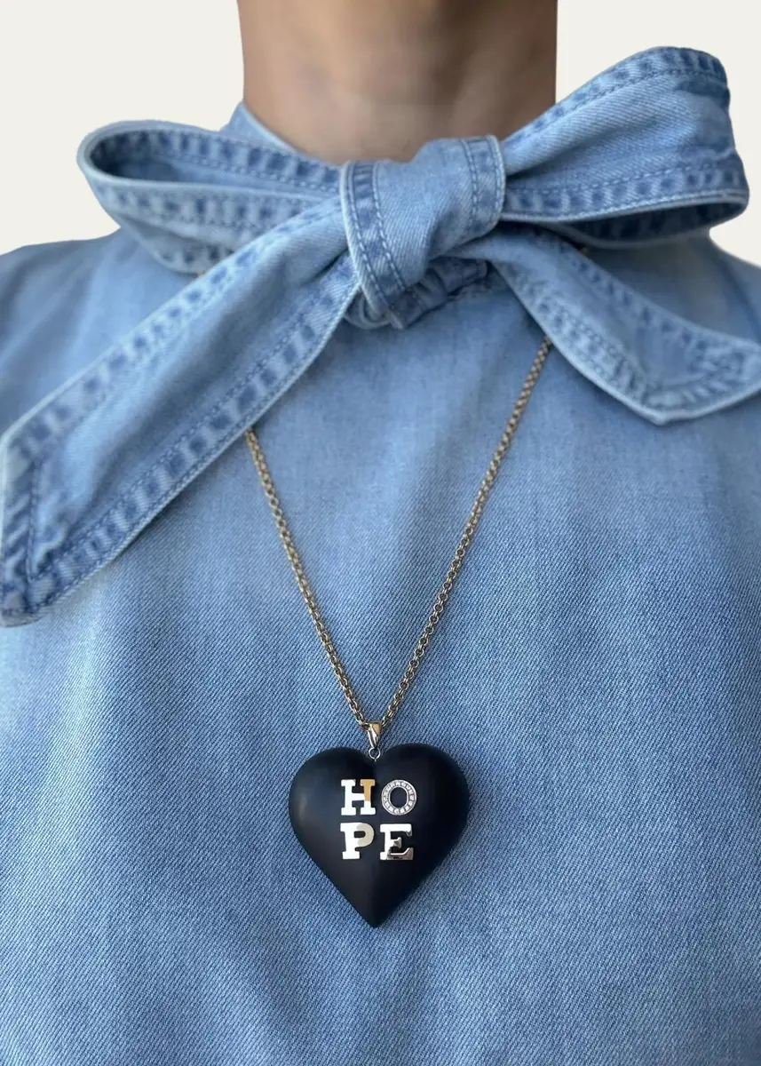 Haute Victoire HOPE Ebony and Diamond Pendant | Thumbnail 2 Haute Victoire HOPE Ebony and Diamond Pendant | Thumbnail 2
