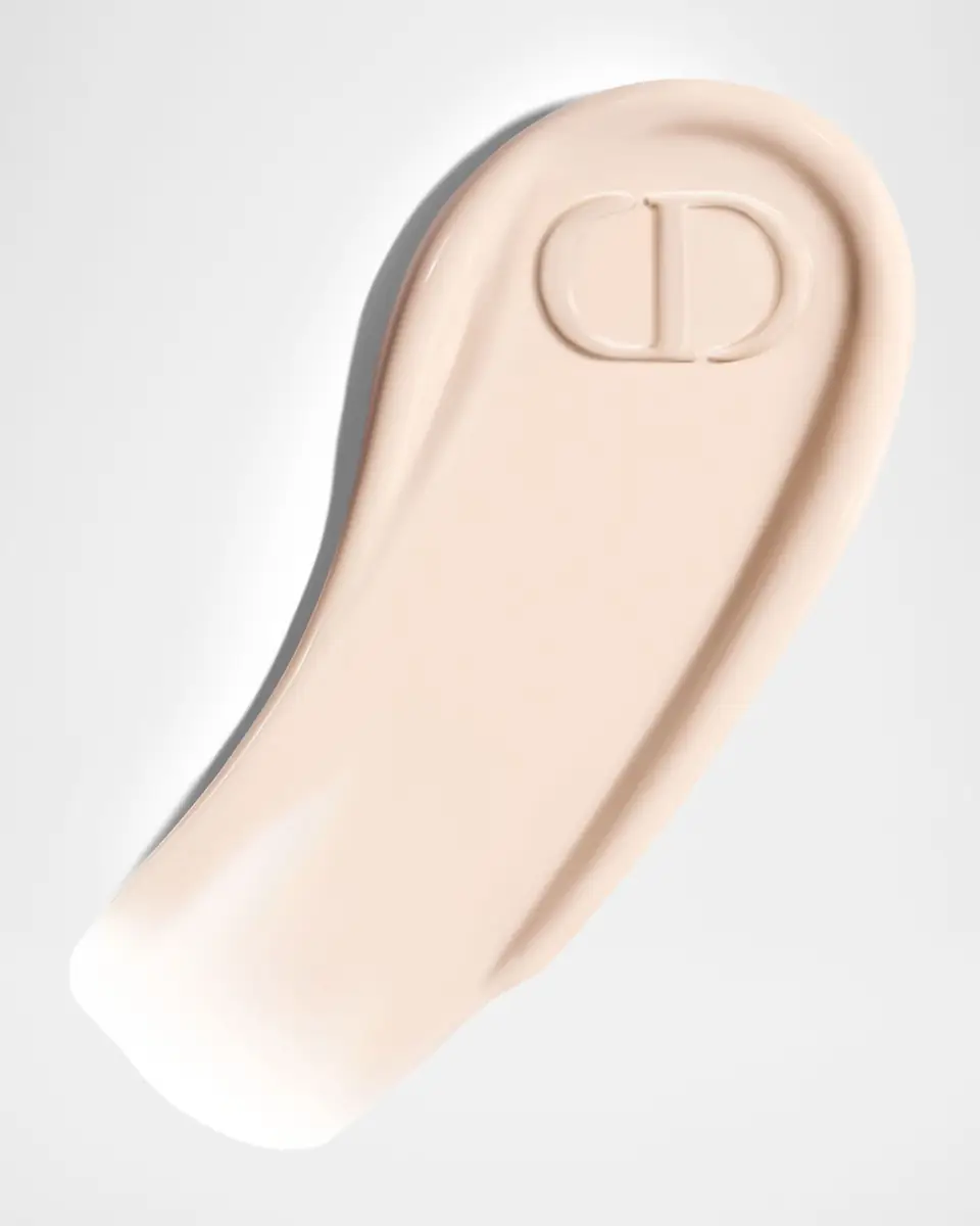 Dior Forever Skin Wear Matte Foundation | Thumbnail 2 Dior Forever Skin Wear Matte Foundation | Thumbnail 2