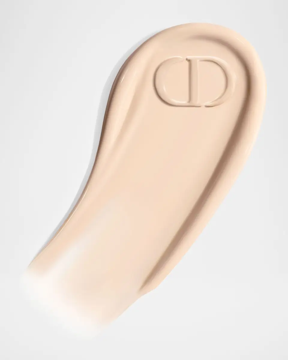 Dior Forever Skin Wear Matte Foundation | Thumbnail 2 Dior Forever Skin Wear Matte Foundation | Thumbnail 2