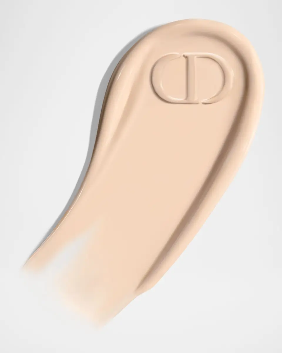 Dior Forever Skin Wear Matte Foundation | Thumbnail 2 Dior Forever Skin Wear Matte Foundation | Thumbnail 2