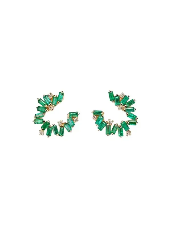 Izzy Sideway Spiral 18kt gold earrings with emeralds and diamonds Izzy Sideway Spiral 18kt gold earrings with emeralds and diamonds