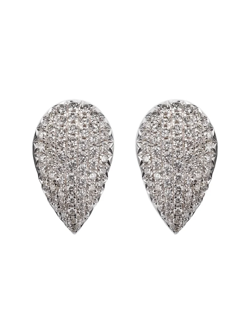 18kt white gold earrings with diamonds