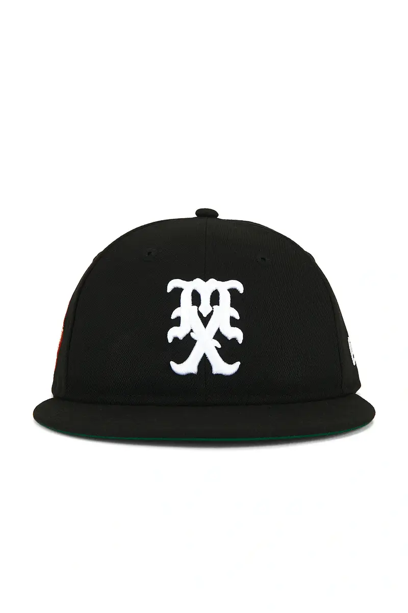 SAINT Mxxxxxx Celebrity Ne Cap | Image 1 SAINT Mxxxxxx Celebrity Ne Cap | Image 1