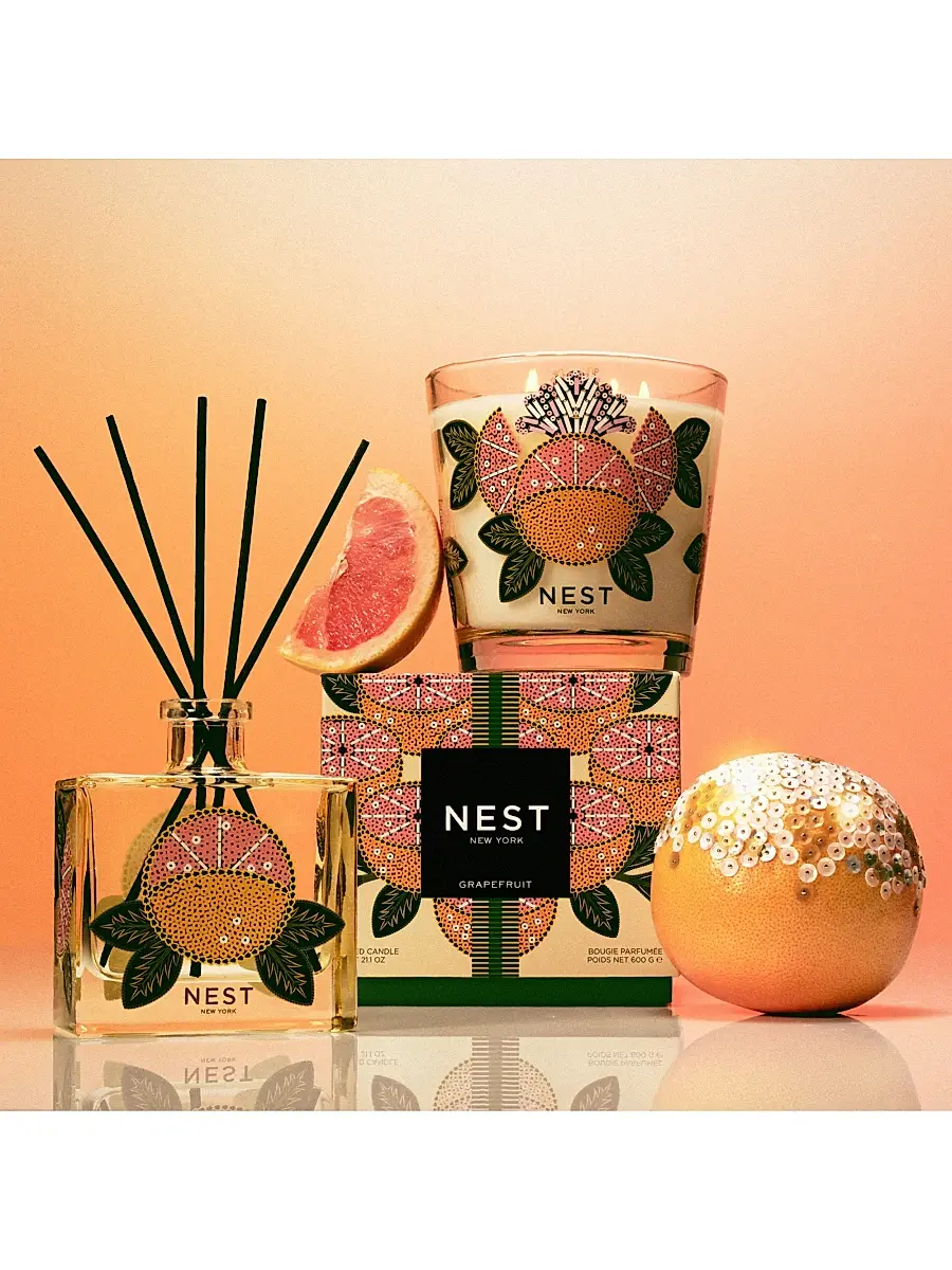 NEST New York Grapefruit Decorative 3-Wick Candle | Thumbnail 4 NEST New York Grapefruit Decorative 3-Wick Candle | Thumbnail 4