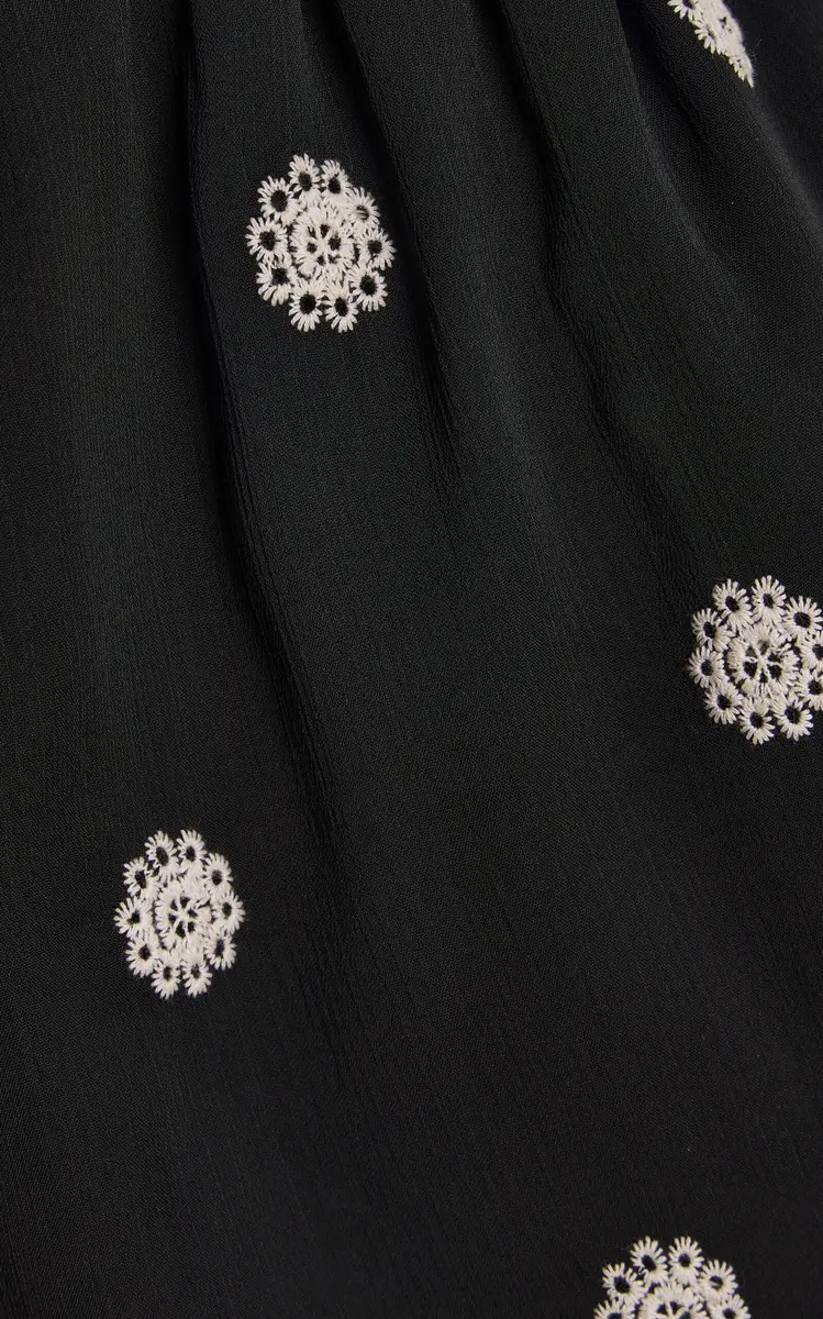 ELCE Elle Embroidered Crepe Shorts | Thumbnail 5 ELCE Elle Embroidered Crepe Shorts | Thumbnail 5