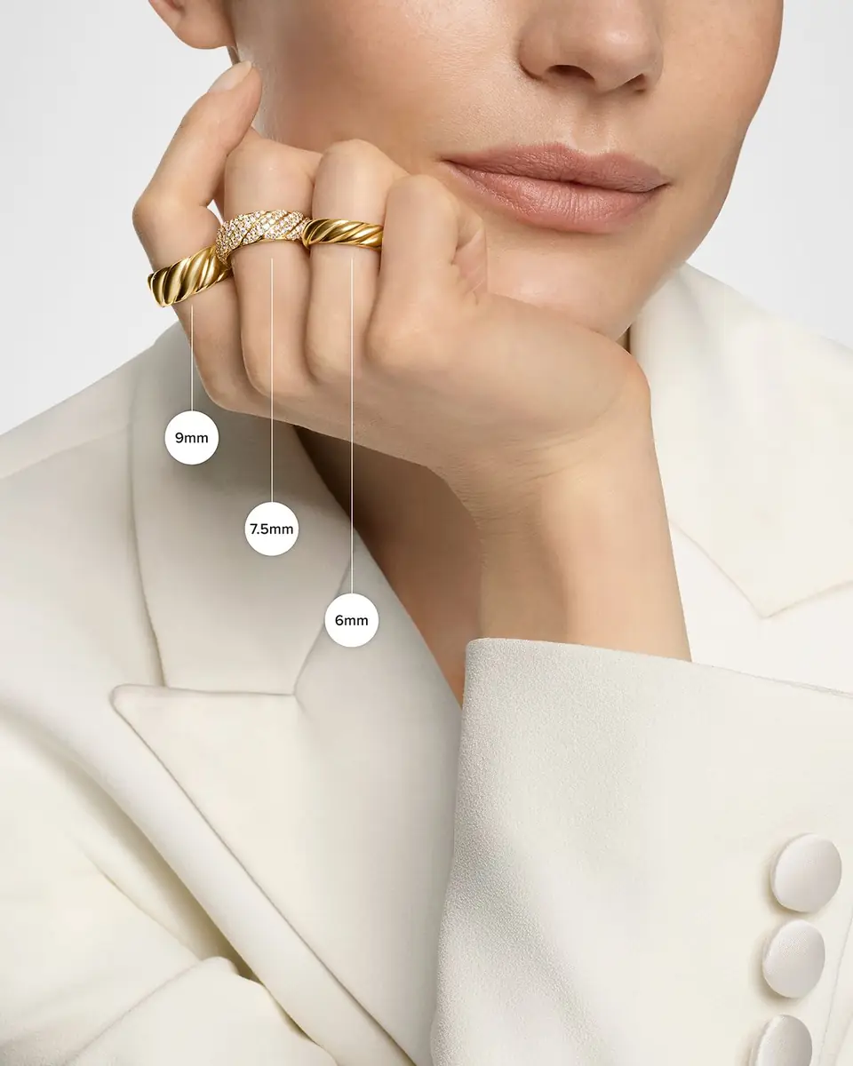David Yurman 7.5mm Sculpted Cable Ring in 18K Gold | Thumbnail 4