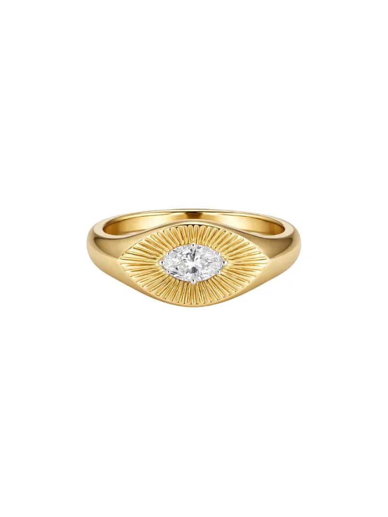0.31ct Diamond 18K Gold Marquise Fluted Signet Ring 0.31ct Diamond 18K Gold Marquise Fluted Signet Ring