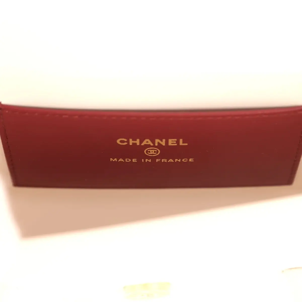 Chanel Chanel Mini Preppy Coco Clutch with Straps White Shiny Caviar Brushed Gold Hardware | Thumbnail 9 Chanel Chanel Mini Preppy Coco Clutch with Straps White Shiny Caviar Brushed Gold Hardware | Thumbnail 9